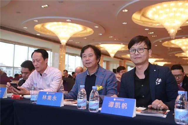 新时代新家居新长征东莞名家具俱乐部第六届第二次会